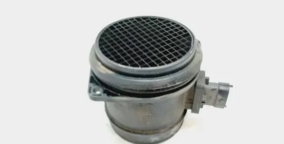 Volvo V70 Mass air flow meter 30785472