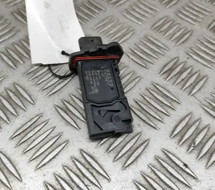 Volvo XC60 Mass air flow meter 31459871