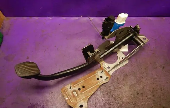 Brake pedal