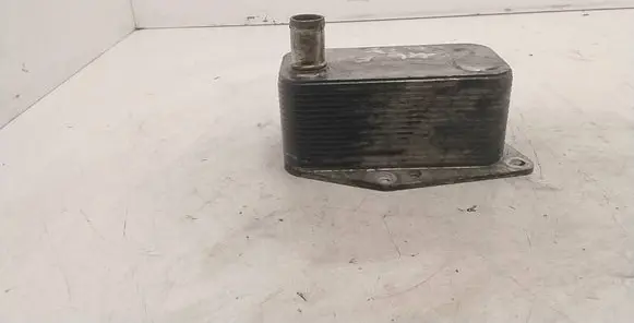 Engine oil radiator
