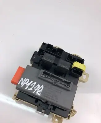 Toyota Corolla E10 Fuse box set 8264112150