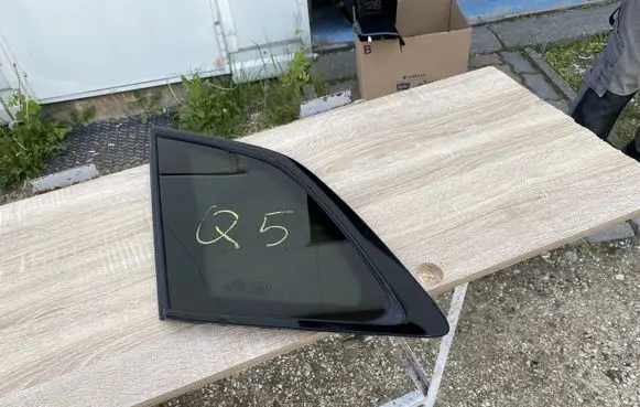 Audi Q5 SQ5 FY Rear side window 80A845297