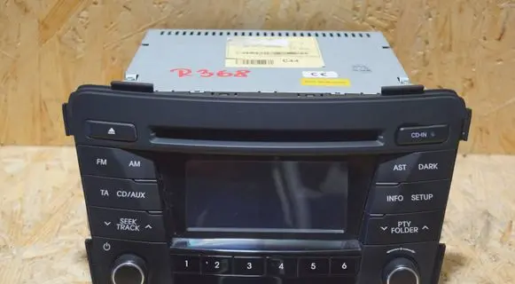 Hyundai i40 Radio/CD/DVD/GPS head unit 961703Z0704X