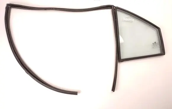 Hyundai Sonata LF Rear door window glass 43R000383