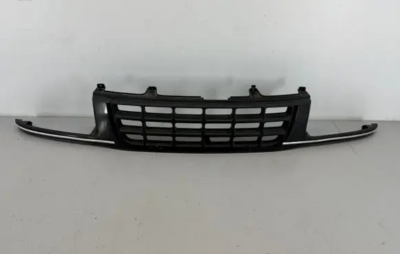 Opel Frontera B Front bumper upper radiator grill 89714451200 07059827
