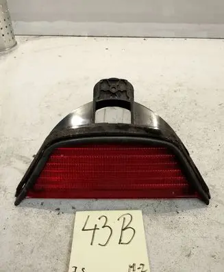 BMW 5 E39 Third/center stoplight 63258385659