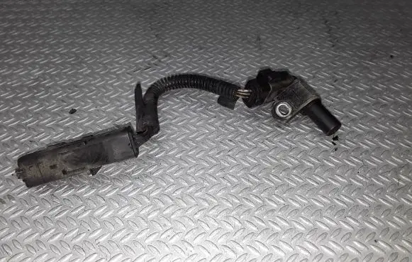 Citroen C4 I Camshaft position sensor 9645844080