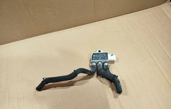 Renault Koleos II Exhaust gas temperature sensor 227702634R 186078117 85MPP160