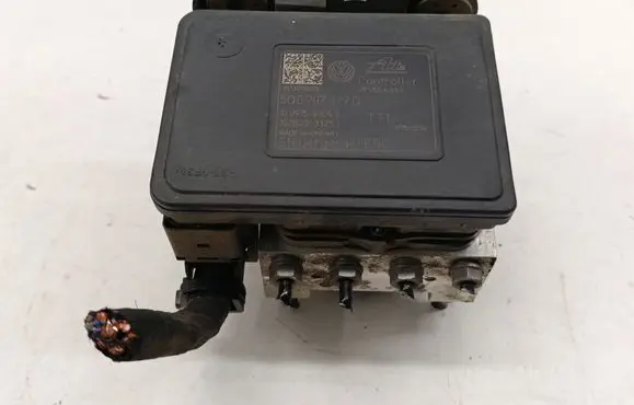 Volkswagen Golf VII ABS Pump 5Q0907379Q