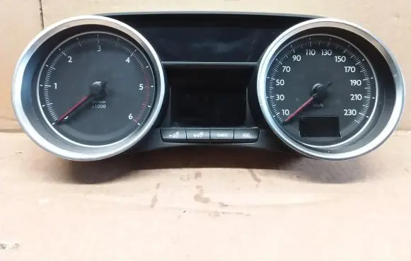 Peugeot 508 Speedometer (instrument cluster) 9822800180 9821126480