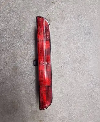 Audi A8 S8 D2 4D Third/center stoplight 8D5945097A