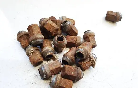 Honda FR-V Nuts/bolts 