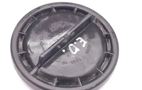 Mercedes-Benz Sprinter W906 Headlight/headlamp dust cover 14735400