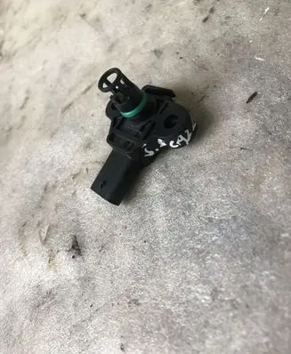 Skoda Scala Air pressure sensor 04E906051J