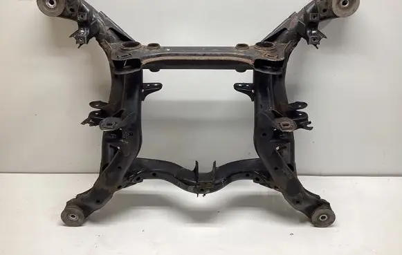 Volkswagen Touareg II Rear subframe 7P0500041