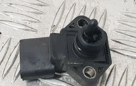 Chrysler Voyager Air pressure sensor 0281002205