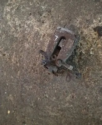 Citroen Berlingo Rear brake caliper