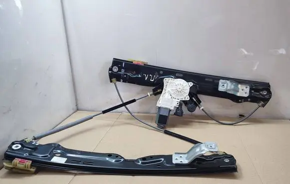 Jaguar XE Front door window regulator with motor GX7323201AF