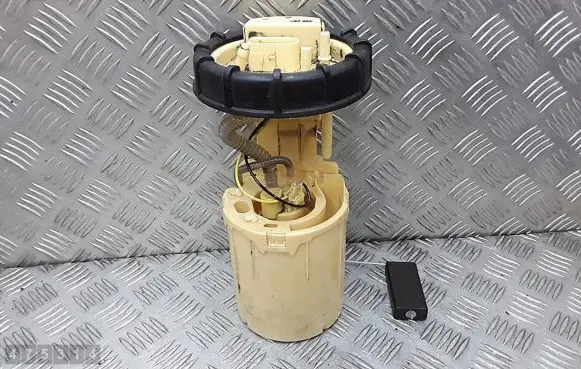 Volkswagen Caddy Fuel injection high pressure pump 2K0919050A