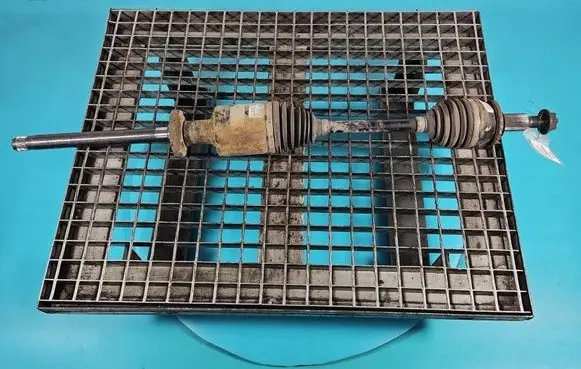 Jeep Cherokee Front driveshaft P68248719AA IMPRK1562261