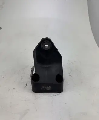 Mercedes-Benz E W213 Engine mounting bracket A6542232200