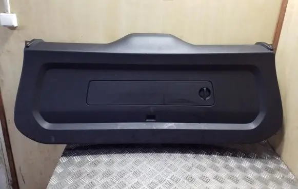 Volvo XC90 Tailgate/boot lid cover trim 31389035