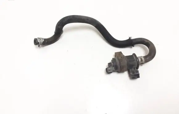 Volvo XC90 Valve vacuum 8653908