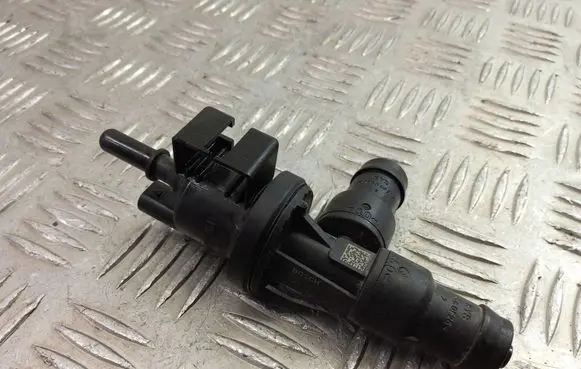 BMW X1 F48 F49 Vacuum line/pipe/hose 7614013 0280142524