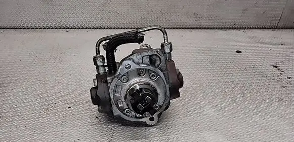 Toyota Corolla Verso AR10 Fuel injection high pressure pump 221000R010 HU2940000314