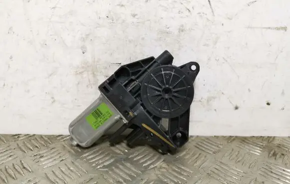 Jeep Cherokee Rear door window regulator motor 931402103