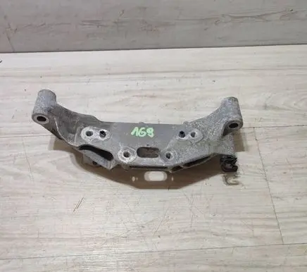 Opel Corsa F Engine mounting bracket 9813582980