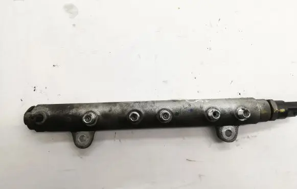Honda CR-V Fuel main line pipe 1077800440