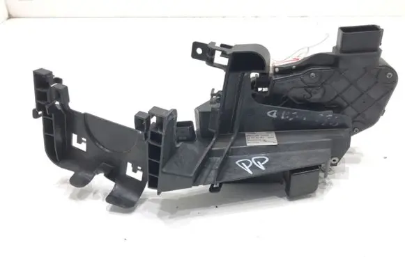 Jaguar XF Front door lock 8X23-203A28-AD