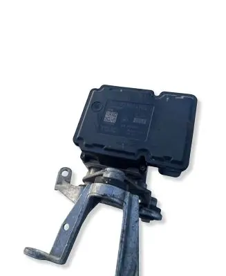 Mercedes-Benz C W204 ABS Pump A1729014100 28526418143 10092623593