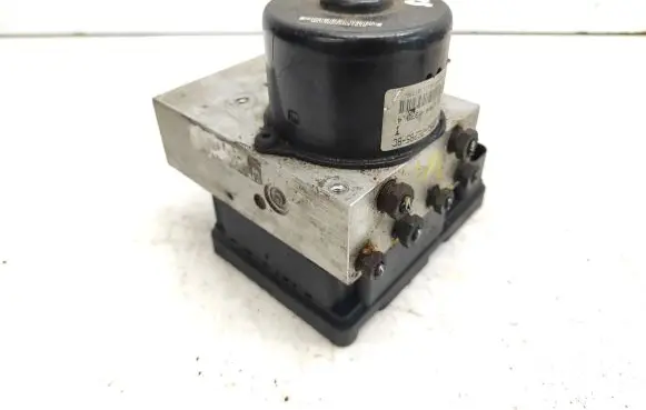 Ford Focus ABS Pump 2M512C285BC 10020403794 5WK84050