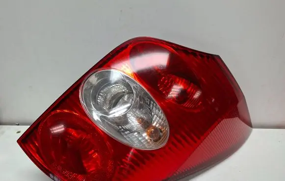 Renault Laguna II Rear/tail lights S27639848 8200002472