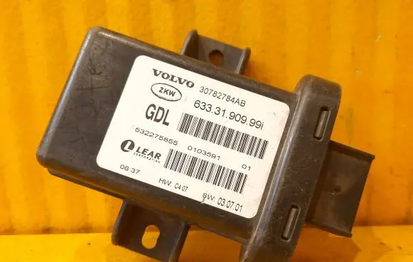 Volvo V70 Other control units/modules 30782784AB