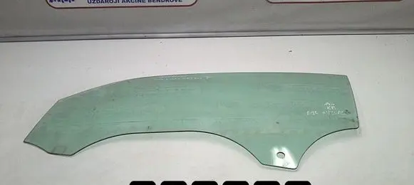Volkswagen Beetle A5 Front door window glass four-door 43R-004582