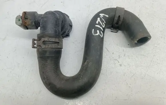 Mercedes-Benz E W213 Engine coolant pipe/hose A2135010001 2135010001 EK3022348