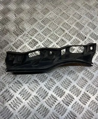 Volkswagen PASSAT B6 Front bumper mounting bracket 3C0807890