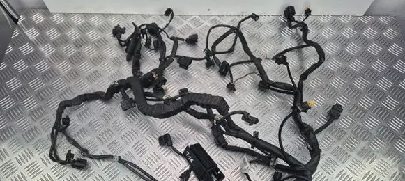 Mercedes-Benz E W212 Engine installation wiring loom A2711501820 1501820
