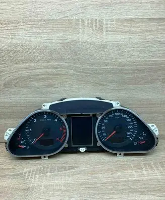 Audi A6 S6 C6 4F Speedometer (instrument cluster) 5550007301