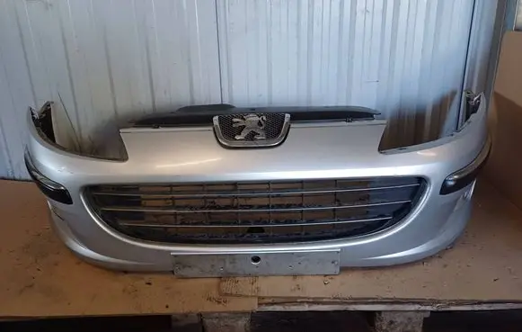 Peugeot 407 Front bumper 9644644377