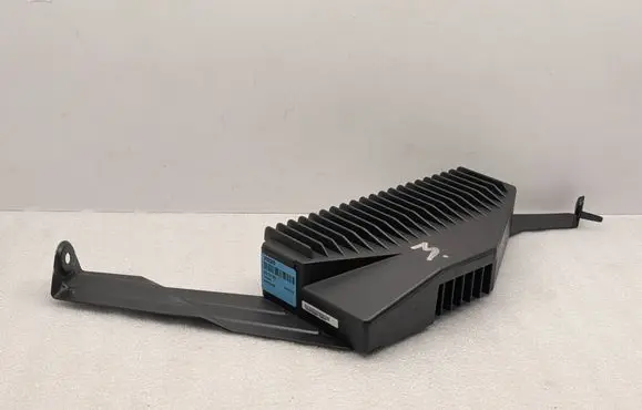 Volvo S80 Sound amplifier 8673135 03W13