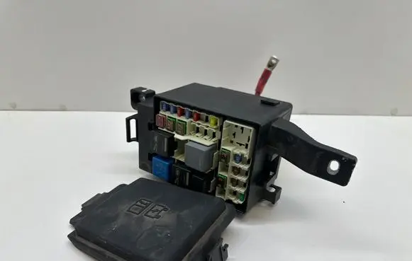 Jaguar XE Fuse box set