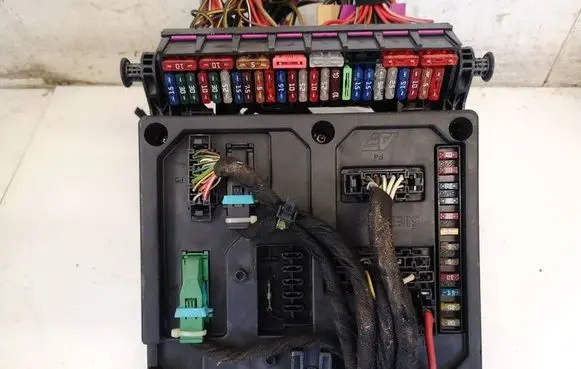 Ford Galaxy Comfort/convenience module 7m3962258ad s120042300a