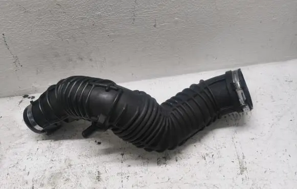 Renault Espace - Grand espace IV Air intake duct part 8200586979