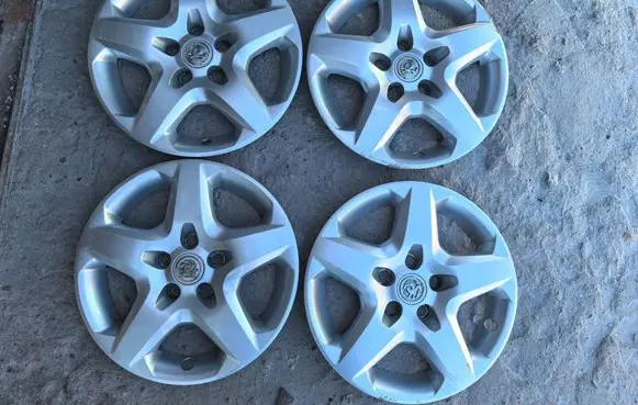 Vauxhall Astra H R16 wheel hub/cap/trim 13240543QE
