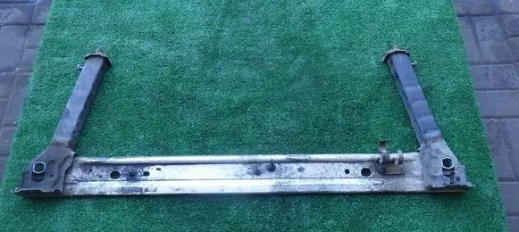 Renault Megane III Bottom radiator support slam panel 544F00003R