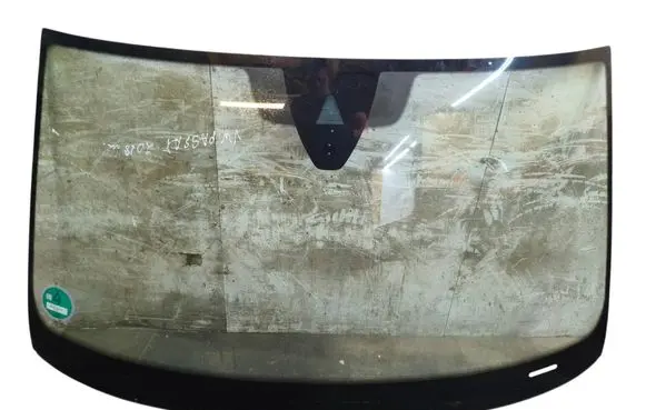 Volkswagen PASSAT B8 Front windscreen/windshield window 43R00348